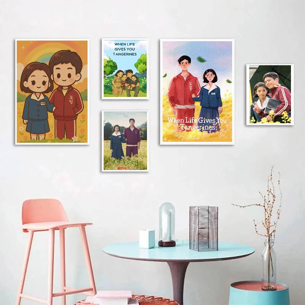 Poster coreani con scritta 'Wh - Korean Arts And Lifestyle recensione e prezzo